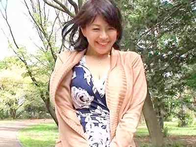 〖３８歳、笹山希。AV女優になります♥〗ぽちゃ巨乳の奥さまがスケベ本性を曝け出す♥
